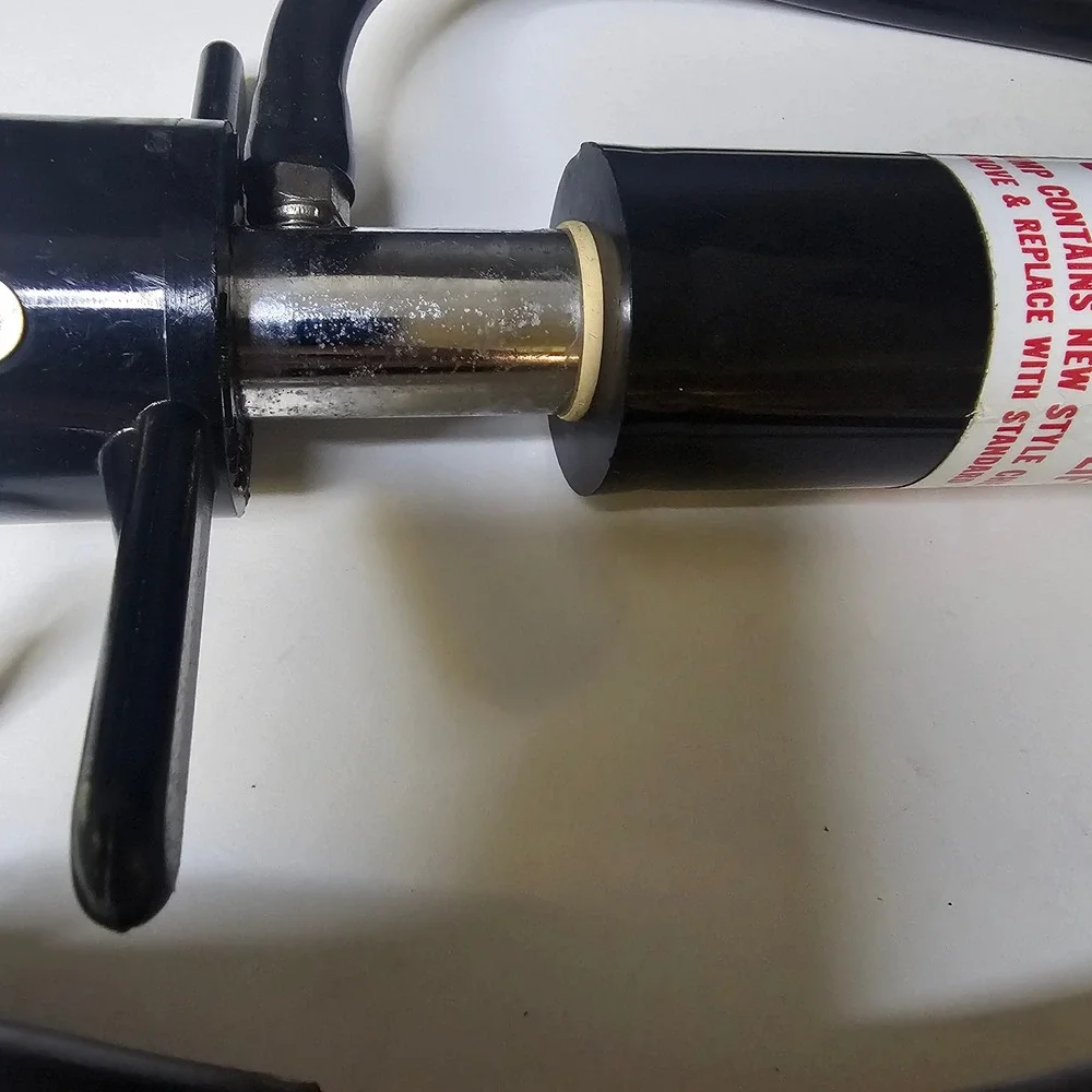 Johnson Enterprises Inc Beer Keg Party Pump Black Hand Tap 3/16 ID Hose NEW